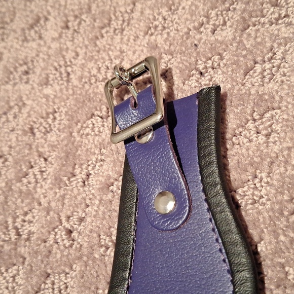 The Stockroom Purple Leather Choker - Picture 6 of 8